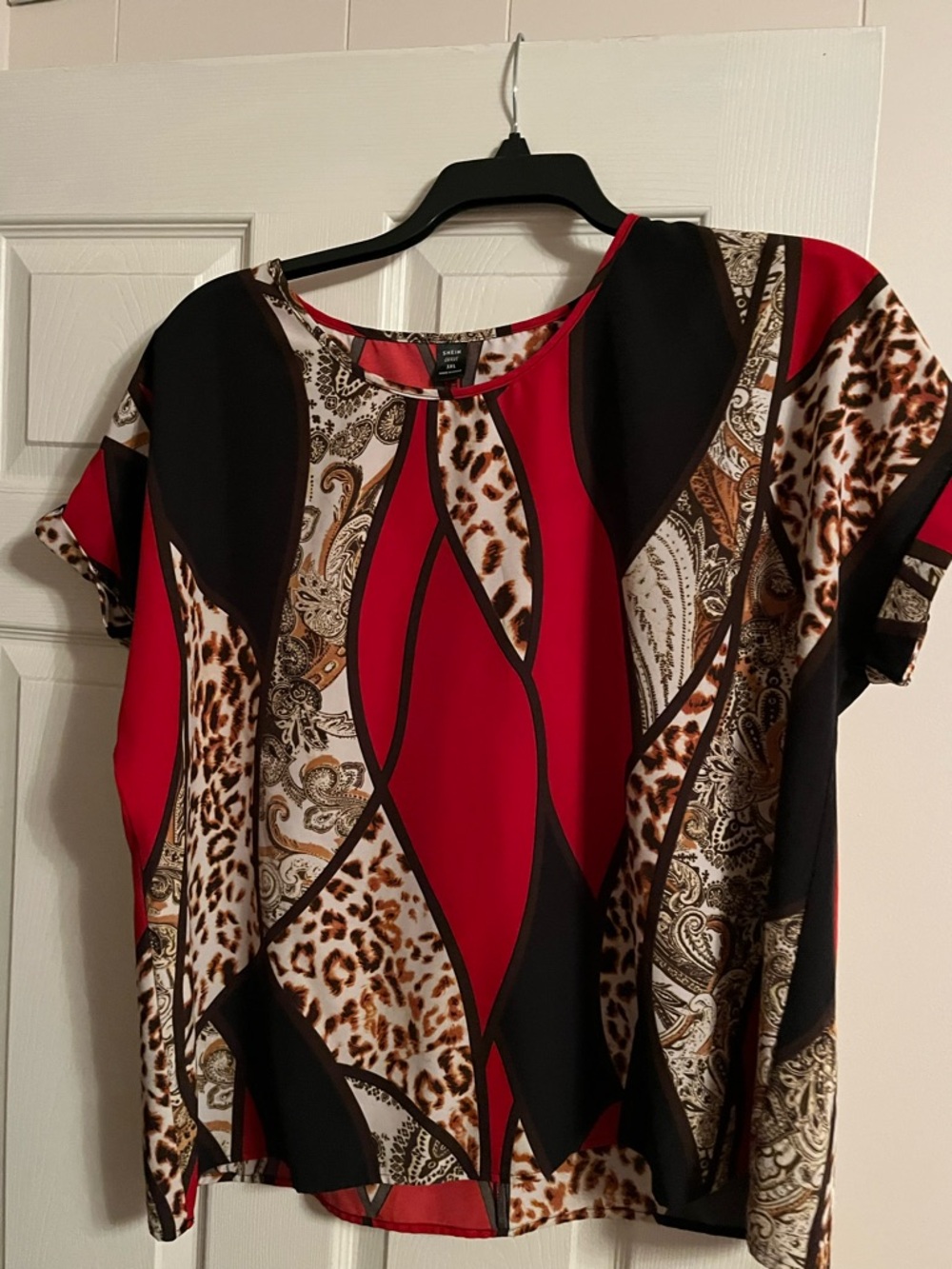SHEIN Red, Black & Brown Leopard Paisley Short Sleeve Top